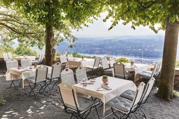 steigenberger-biergarten